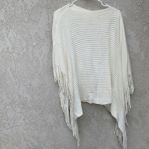 Modena Cream Women’s Shawl EUC